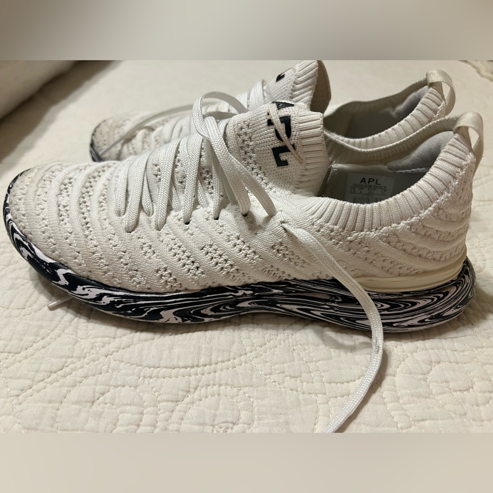 APL TECHLOOM WAVE